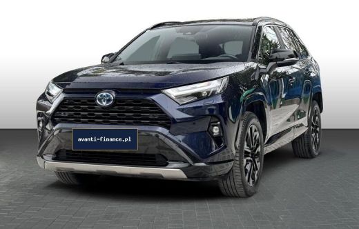 Toyota RAV4 – auto używane w najmie