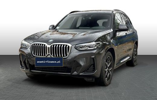 BMW X3 – auto używane w najmie